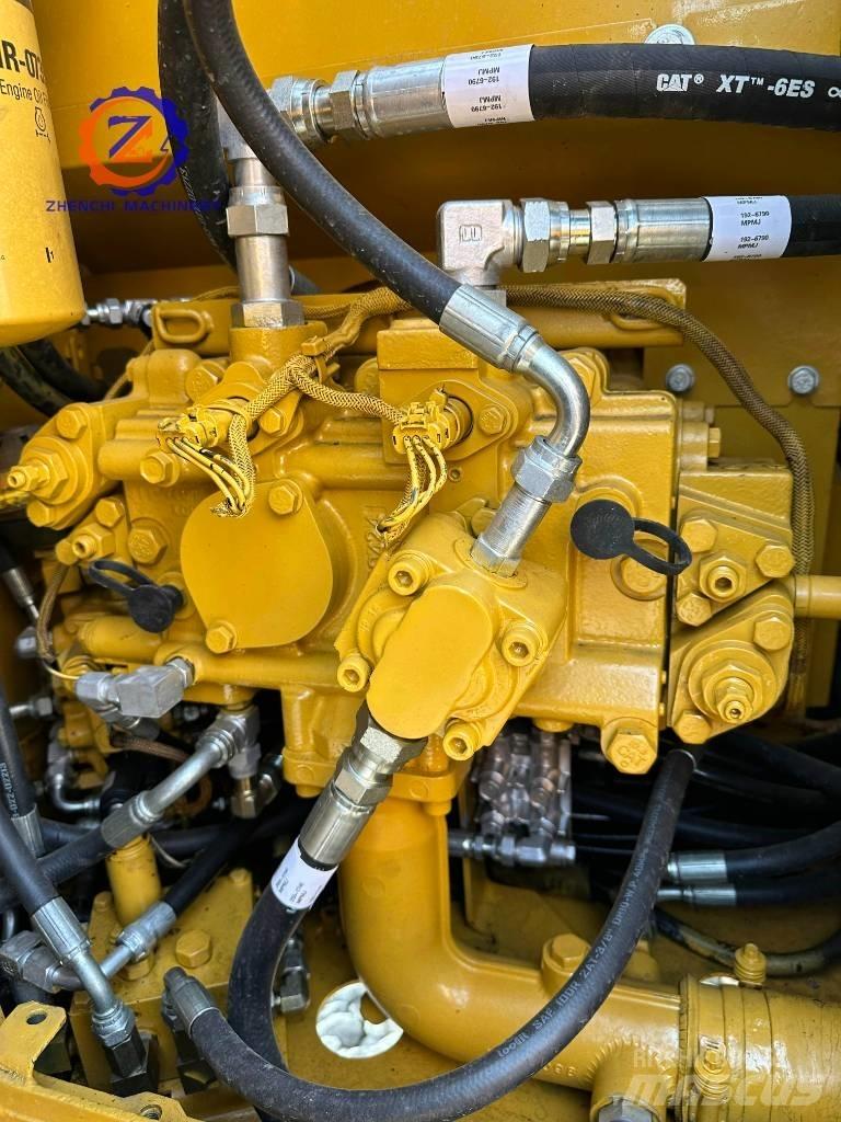 CAT 312 D L حفارات زحافة
