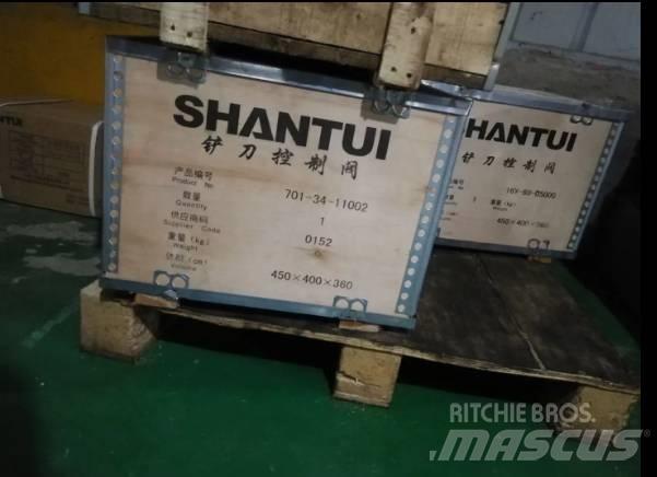 Shantui SD 32 هيدروليات