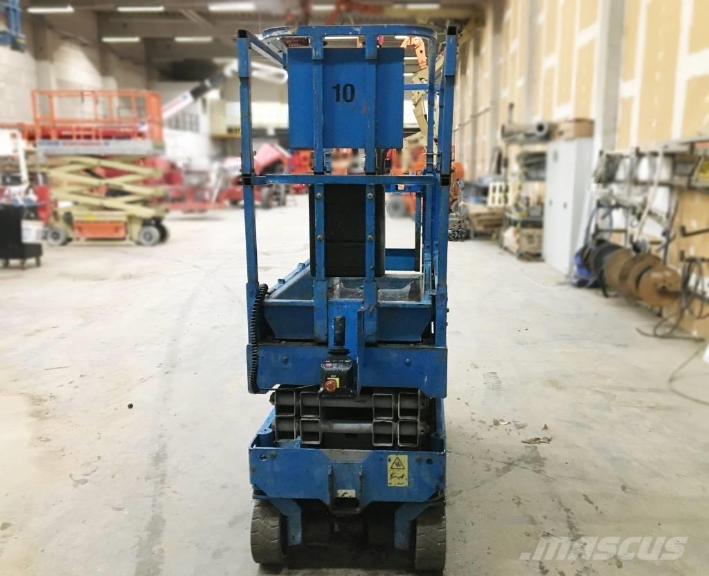 Genie GS 1530 رافعات مقصية الشكل