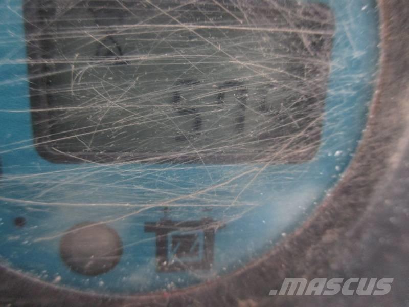 Haulotte Compact 14 رافعات مقصية الشكل