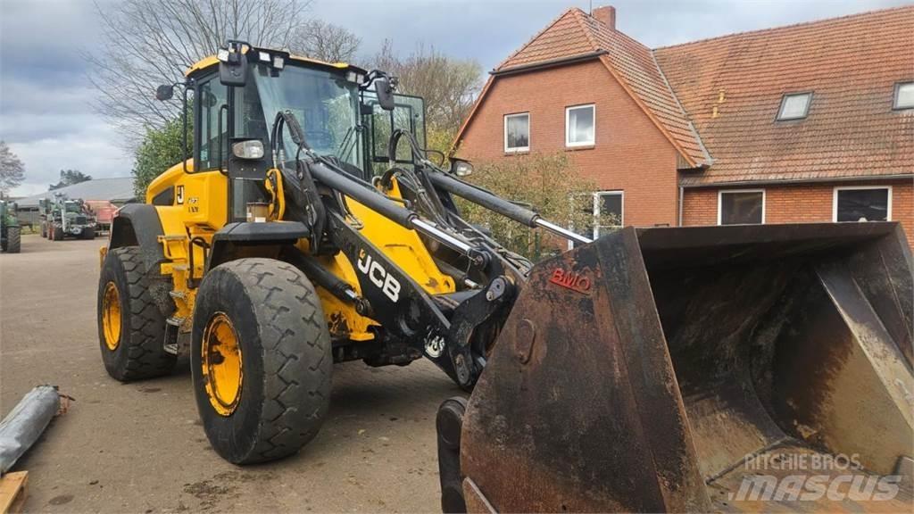 JCB 427 agri لوادر بعجل