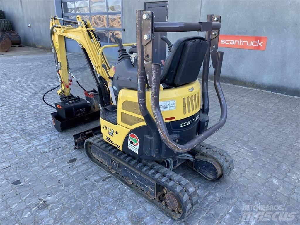 Yanmar VIO12 حفارات بعجل