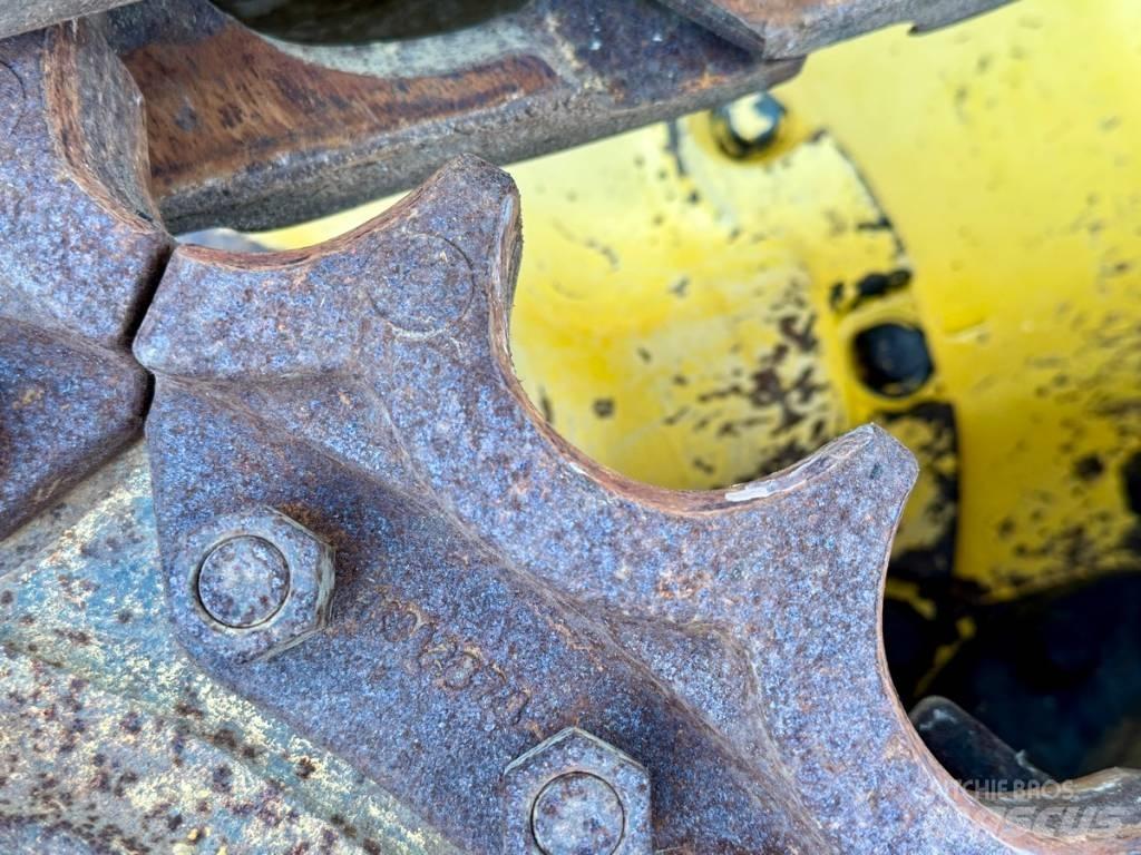 Komatsu D 61 EXI-12 بلدوزرات مجنزرة