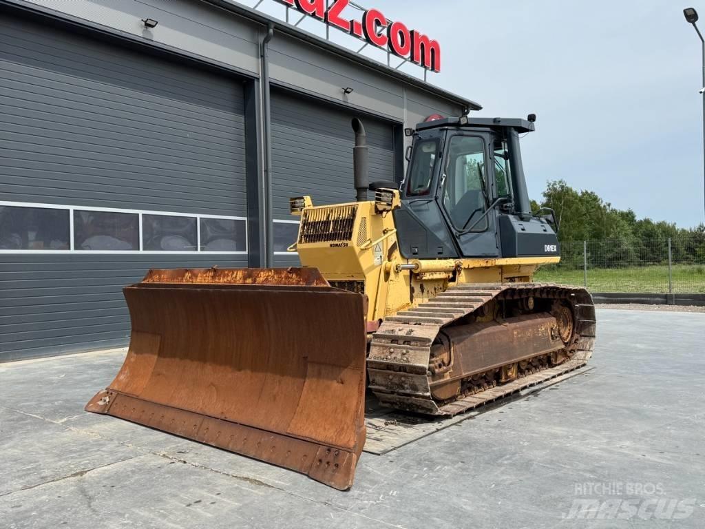 Komatsu D 61 EXI-12 بلدوزرات مجنزرة