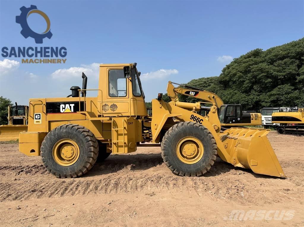 CAT 966 C لوادر بعجل