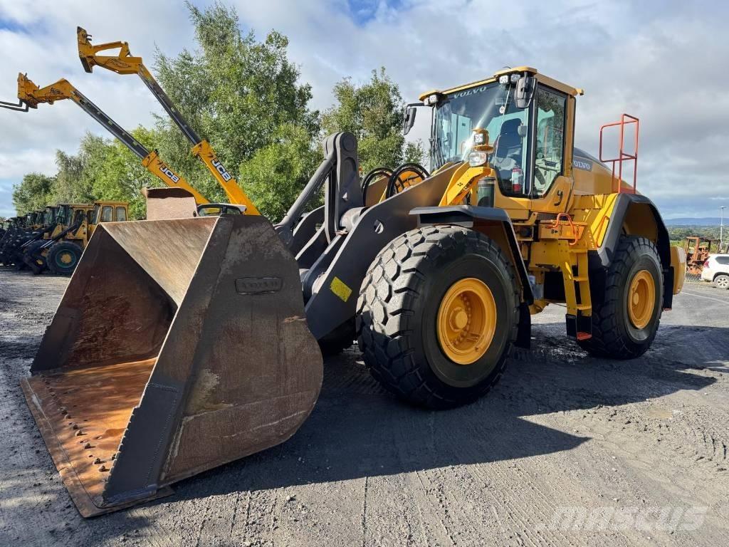Volvo L 180 H لوادر بعجل