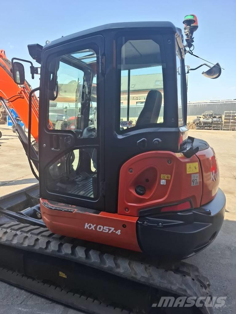 Kubota 057-4 حفارات صغيرة أقل من 7 طن (حفارات صغيرة)