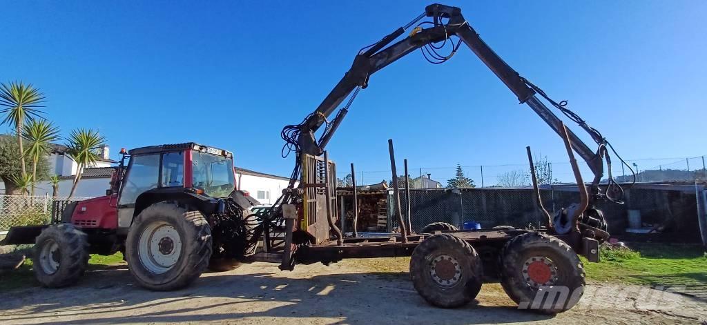 Valtra 6400 جرارات التحريج