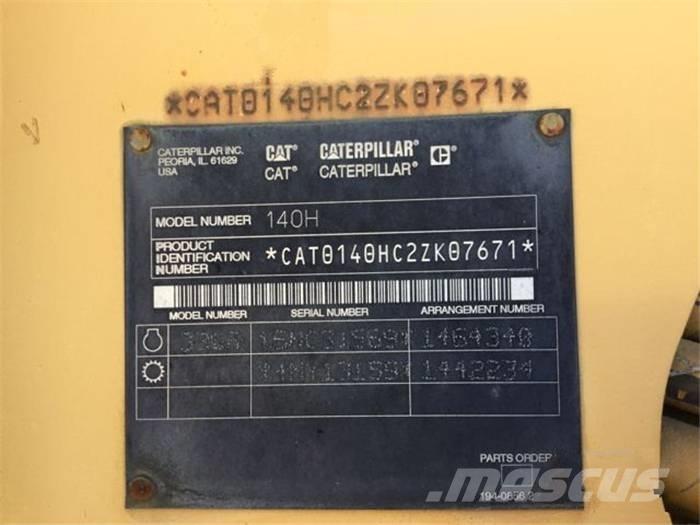 CAT 140 H معدات تمهيد الطرق