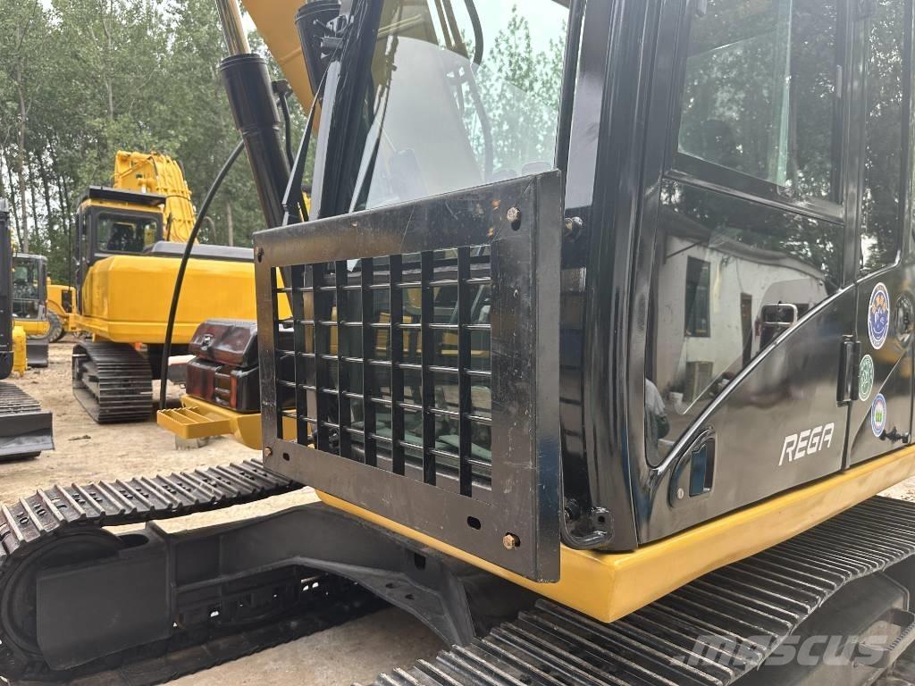 CAT 312D حفارات زحافة