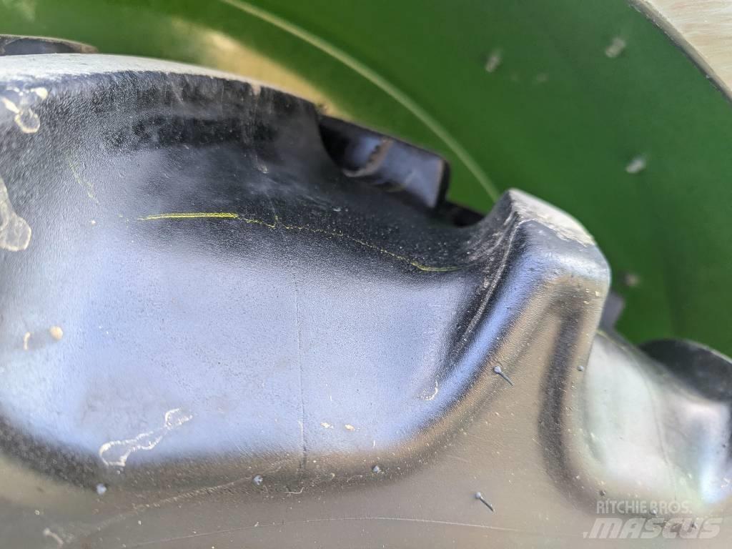John Deere 5075GN الجرارات