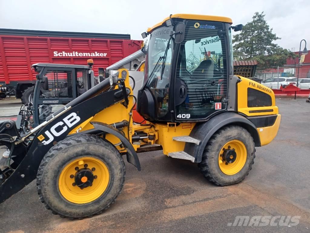 JCB 409 معدات مناولة لأغراض الزراعة