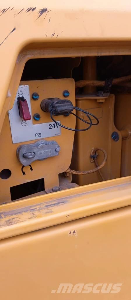 CAT 730 C2 ساحبات مفصلية