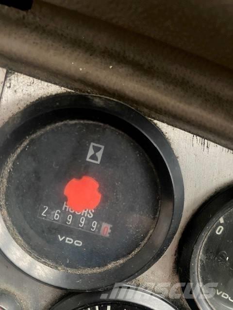 Svetruck 32120 شاحنات الديزل