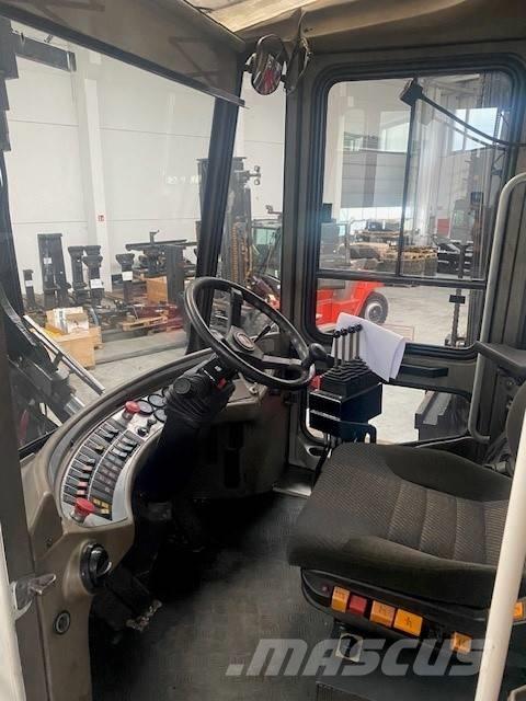 Svetruck 32120 شاحنات الديزل