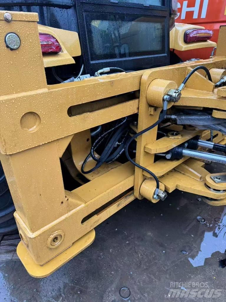 CAT 420 F لوادر ذات جرافات عكسية