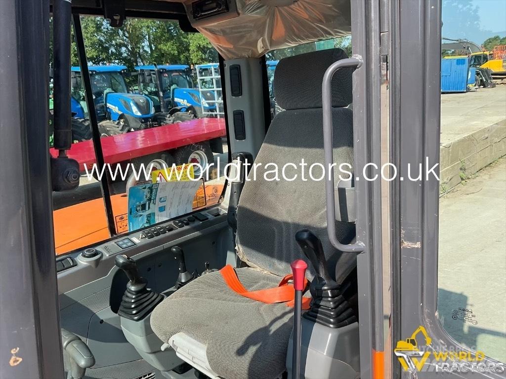 Doosan DX 85 R-3 حفارات وسط 7 طن - 12 طن