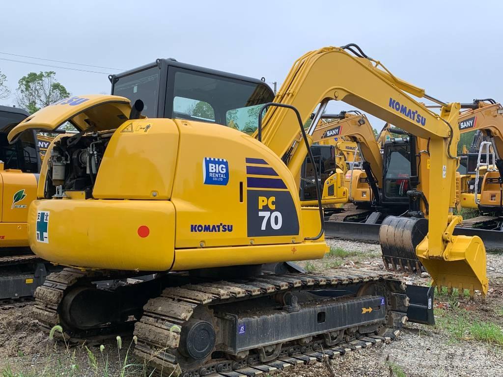 Komatsu PC 70 حفارات وسط 7 طن - 12 طن