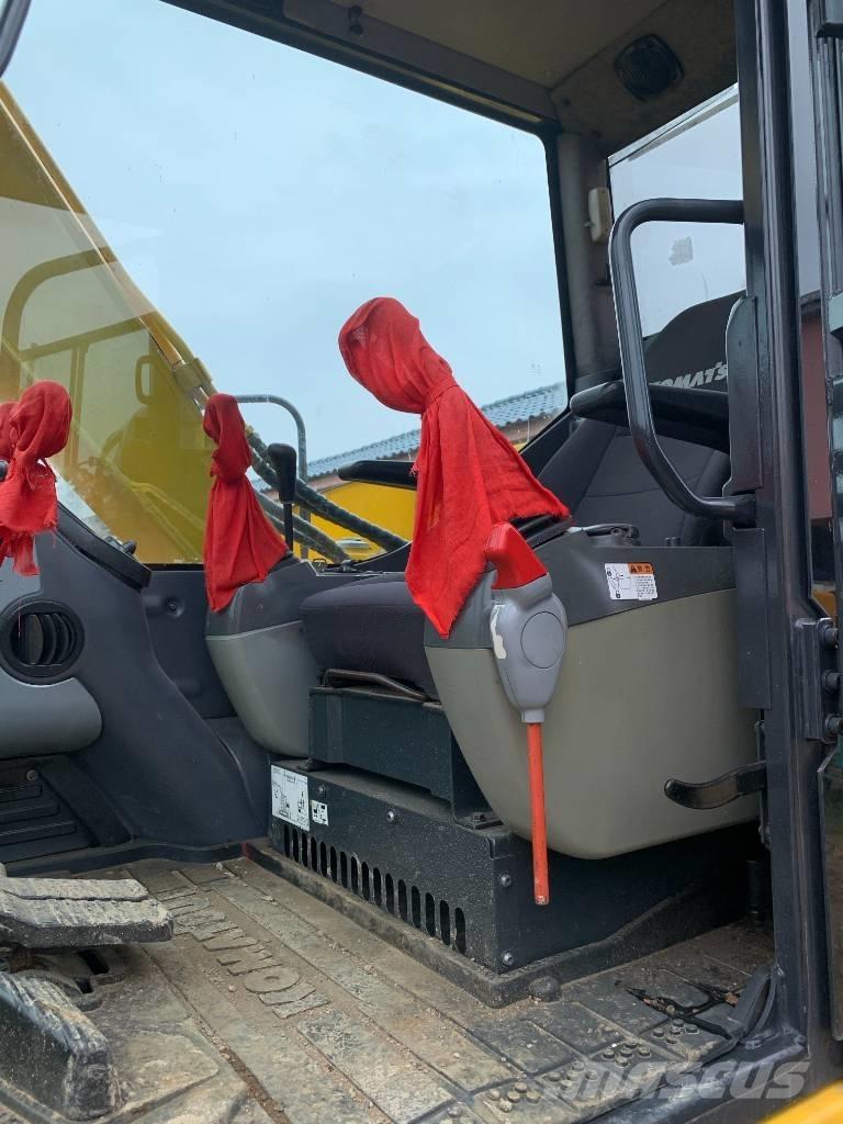 Komatsu PC 70 حفارات وسط 7 طن - 12 طن