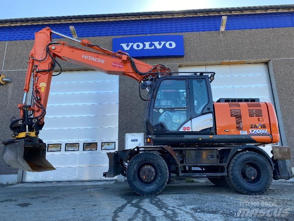 Hitachi ZX170w-6 2P حفارات بعجل