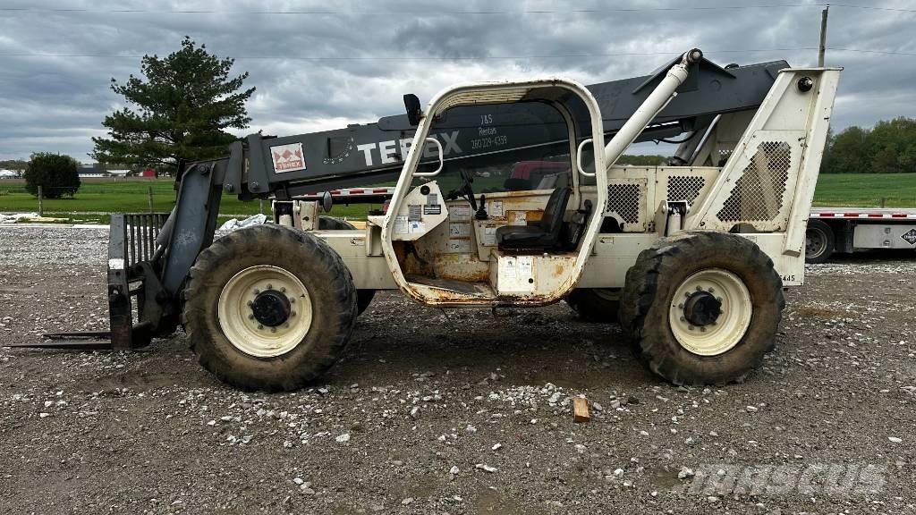 Terex TH 844 C مناولات متداخلة
