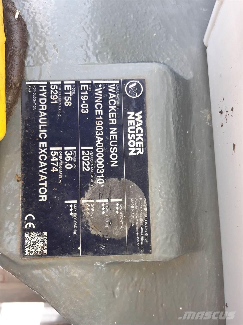 Wacker Neuson ET58 حفارات زحافة