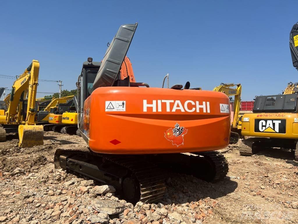Hitachi ZX 240-3 حفارات زحافة