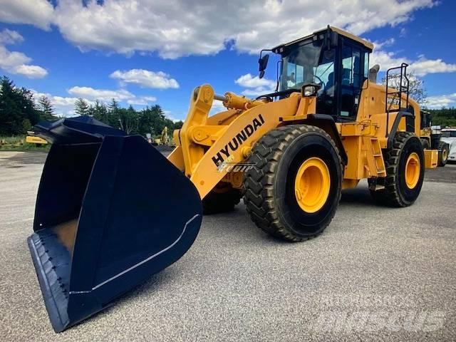 Hyundai HL 970 لوادر بعجل