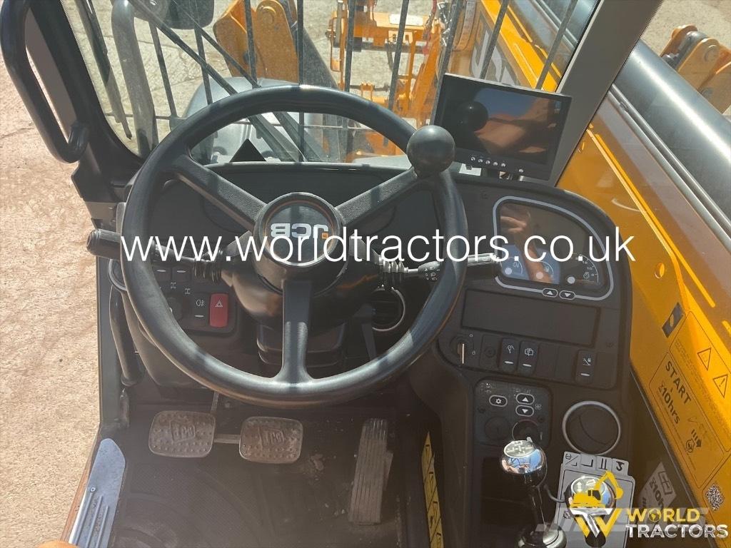 JCB 540-140 مناولات متداخلة
