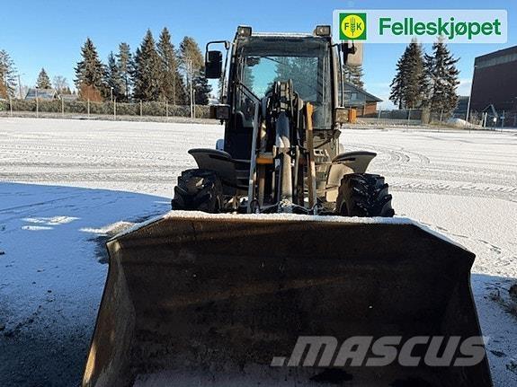  850 لوادر انزلاقية التوجيه