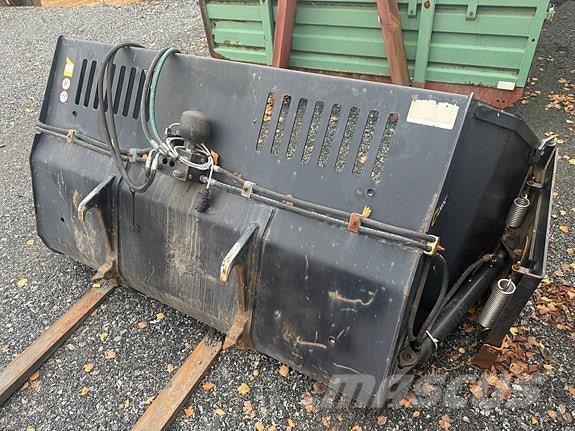  Ålø 230 SC ماكينات الطرق والجليد الأخرى