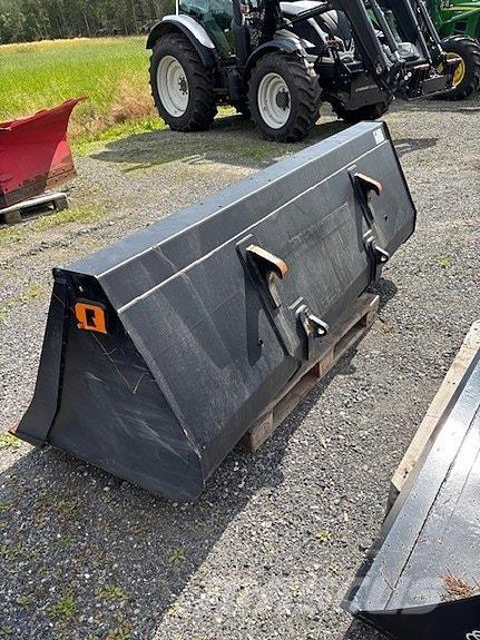  Ålø SM+ 240 ماكينات زراعية - غير ذلك