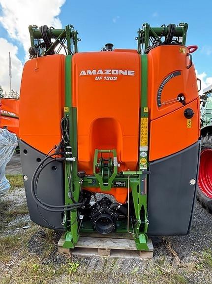 Amazone UF 1302 رشاشات ذاتية الحركة