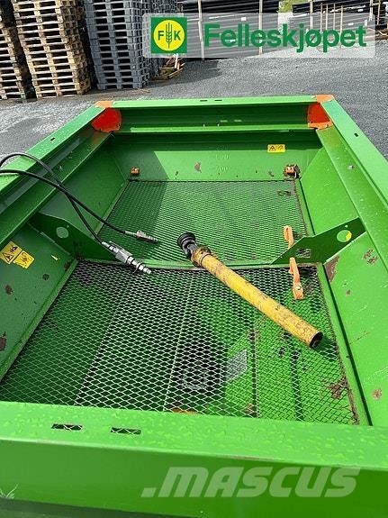 Amazone ZA-X معدات فرد المواد المعدنية