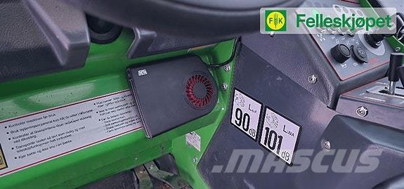 Avant 635 لوادر انزلاقية التوجيه