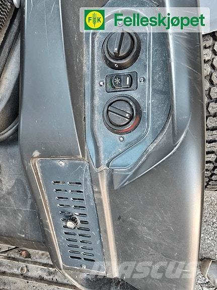 Avant 860 معدات العناية بالأرض - غير ذلك