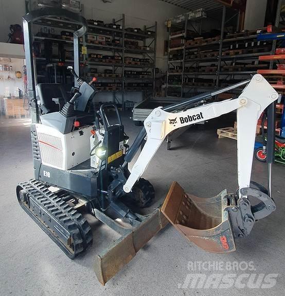 Bobcat E10 حفارات زحافة