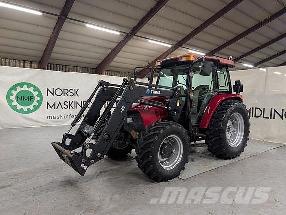 Case IH JXU115U الجرارات