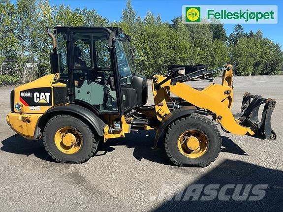 CAT 906hl لوادر بعجل