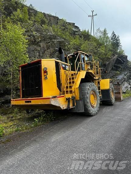 CAT 988 H لوادر بعجل