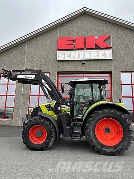 CLAAS Arion 640 الجرارات