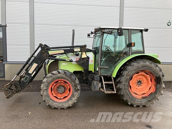 CLAAS Celtis 446 الجرارات