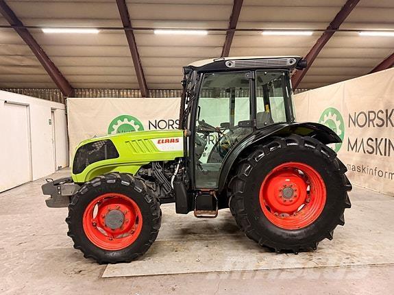 CLAAS Elios 220 الجرارات
