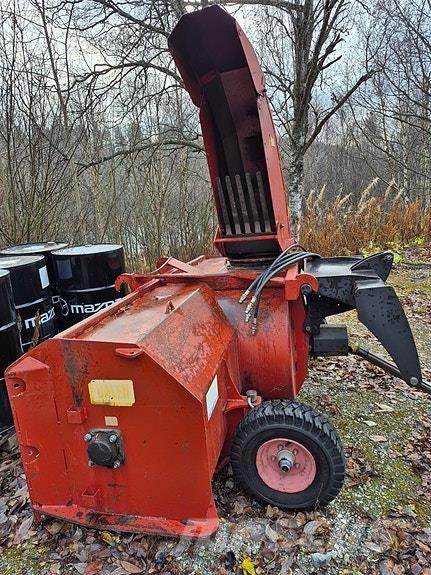 Dalen 2010 قاذفات الجليد