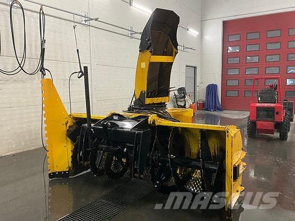 Dalen 2013 قاذفات الجليد