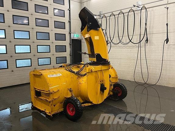 Dalen 2013 قاذفات الجليد