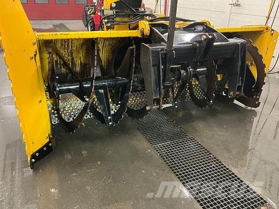 Dalen 2013 قاذفات الجليد