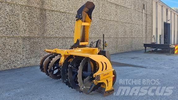 Dalen 2013 - 010C قاذفات الجليد