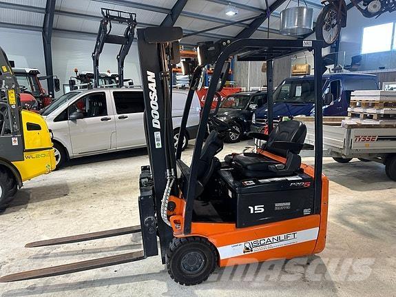 Doosan B15R-5 شاحنات الديزل