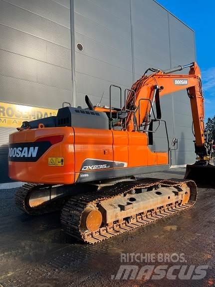 Doosan DX235LC-5 حفارات زحافة